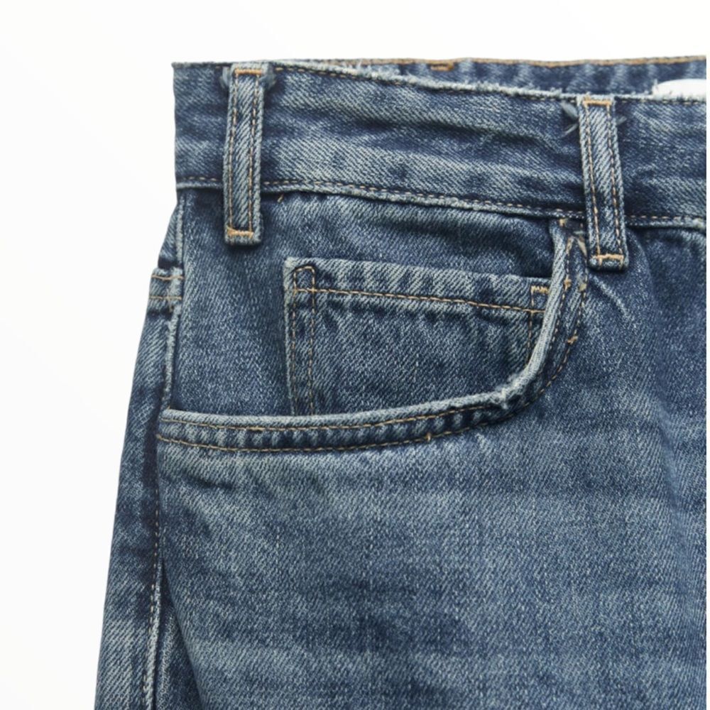 ZARA | Wash Blue | THE HIGH WAIST STRAIGHT LEG ZW JEANS - Picture 4 of 9